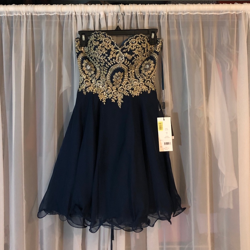 Strapless dress